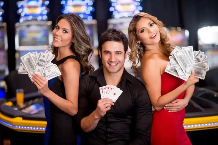Roda Crazy Time dengan animasi bonus di benua bet